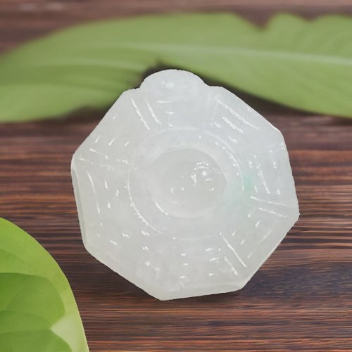 瓔珞翡翠 【擋煞‧避邪】冰種飄綠翡翠八卦項鍊 | 天然緬甸玉A貨翡翠 |送禮