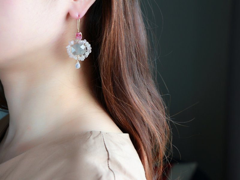 14 kgf - Pale color mandala pierced earrings - ต่างหู - เครื่องเพชรพลอย สีเงิน