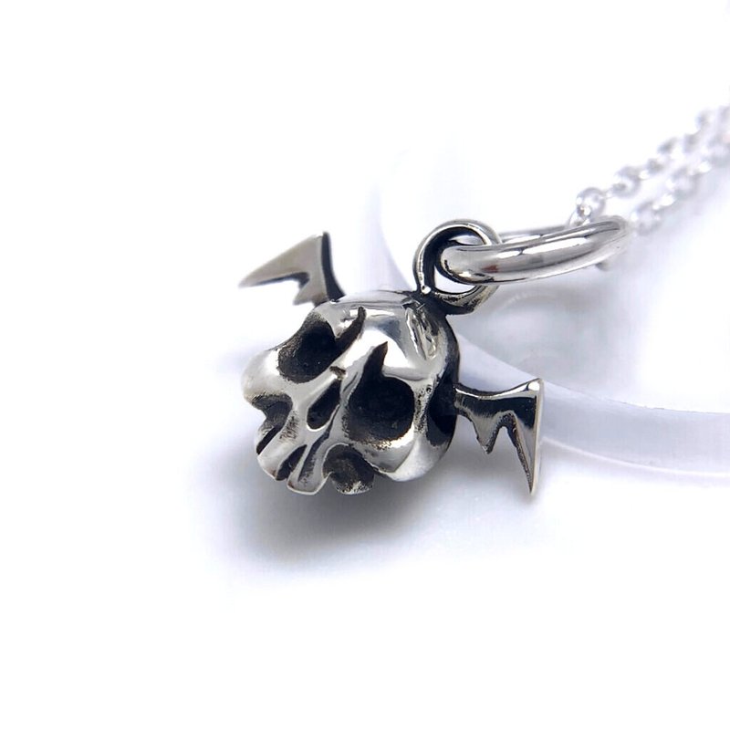 Devil skull,sterling silver necklace,gothic punk,free shipping,made in japan - สร้อยคอ - เงินแท้ สีเงิน