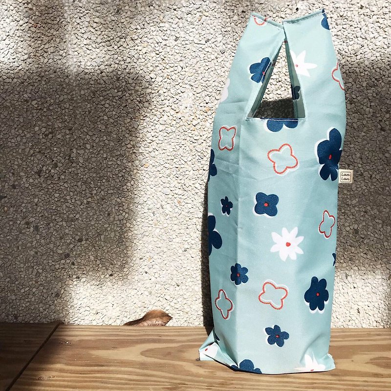 Eco bag / beverage bag / meal bag / Tiffany green flower - ถุงใส่กระติกนำ้ - วัสดุอื่นๆ 