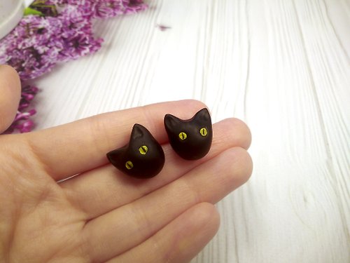 Black Cat Face Stud or Clip on Earrings