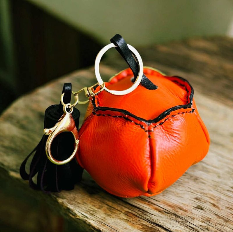 Halloween Pumpkin Keychain - 鑰匙圈/鑰匙包 - 真皮 