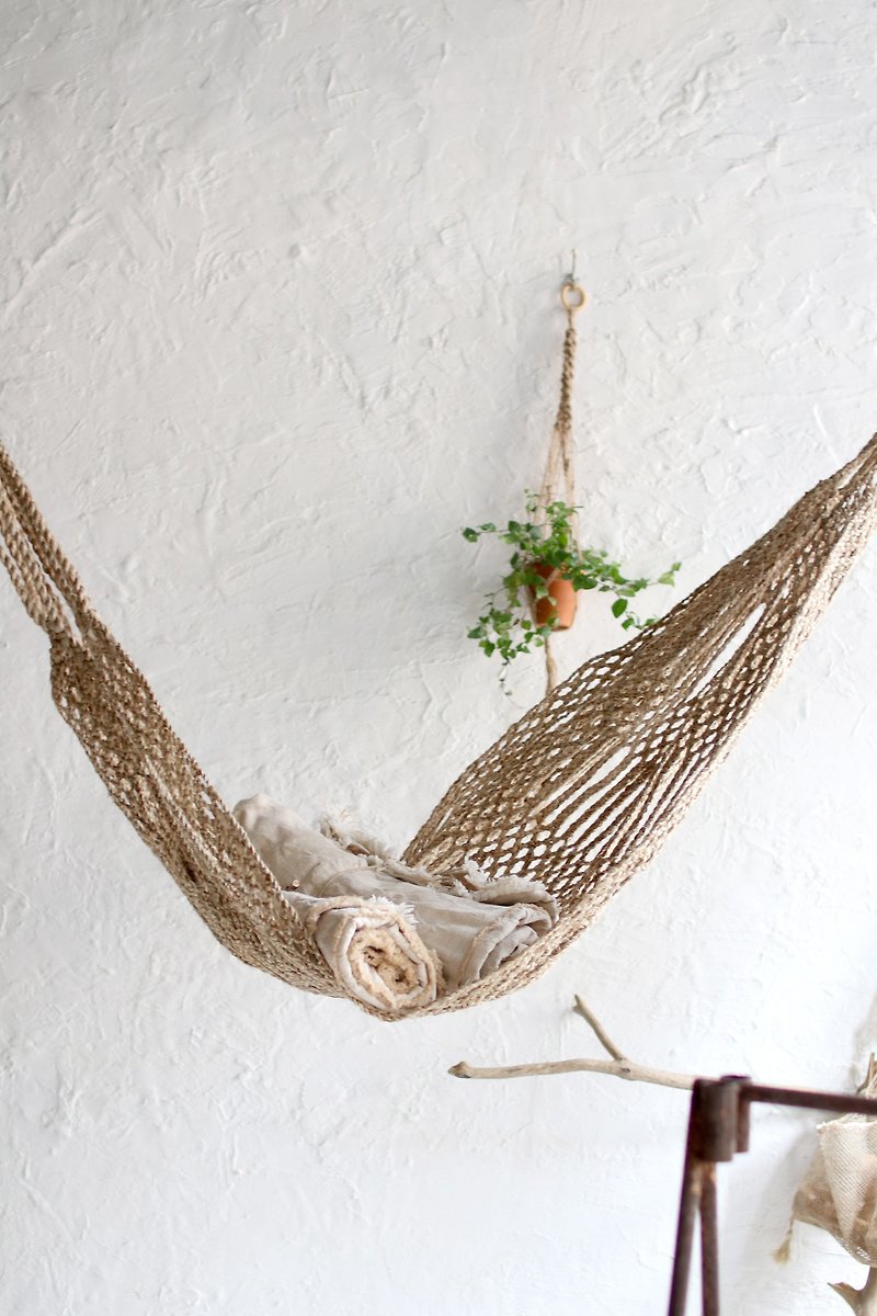 Omake麻製編織吊床 - 擺飾/家飾品 - 棉．麻 咖啡色
