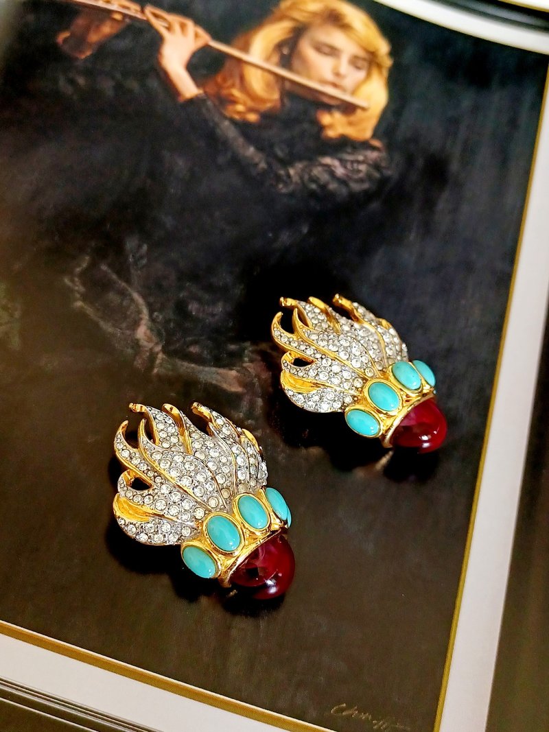 vintage jewelry ELIZABETH TAYLOR eternal flame clip-on earrings - ต่างหู - โลหะ 