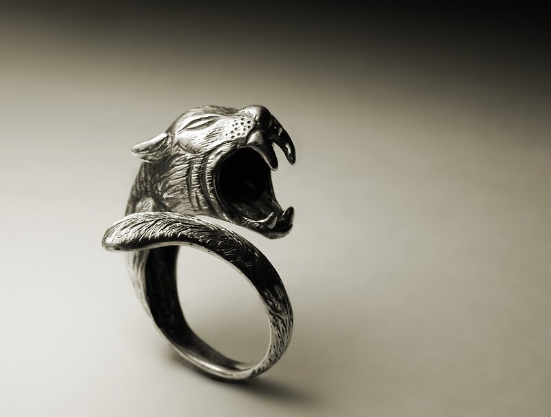 Sabre Tooth Tiger Ring - General Rings - Other Metals Silver