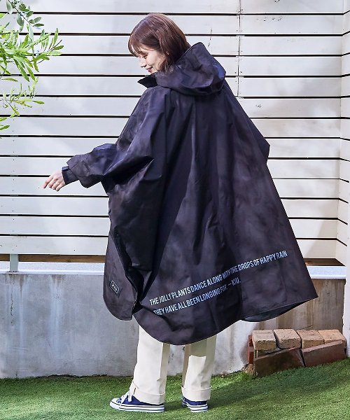 Saibaba Ethnique 【熱門預購】KiU斗篷式雨衣 A款(4色)K163 簡約素色