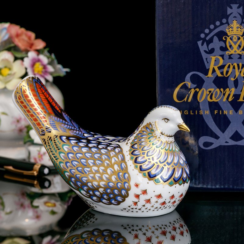 皇冠德貝瓷Royal Crown Derby希望之鴿2000千鿋年骨瓷陶瓷紙鎮 - 擺飾/家飾品 - 瓷 