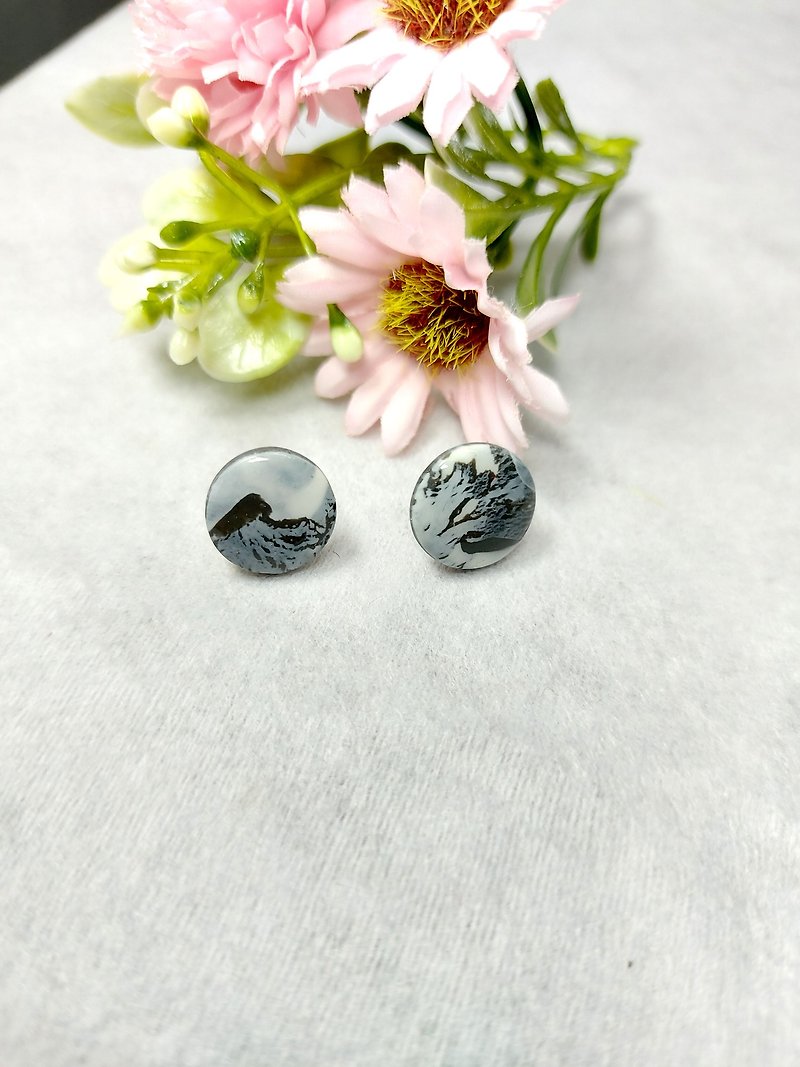 Polymer pottery earrings - ink style earrings - ต่างหู - ดินเหนียว สีดำ