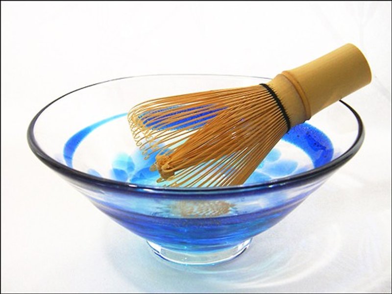 Glass Matcha Bowl (Matcha Tea Bowl, Tamamo Blue) Can be used with hot water, Comes in a cosmetic box - ถ้วยชาม - แก้ว 