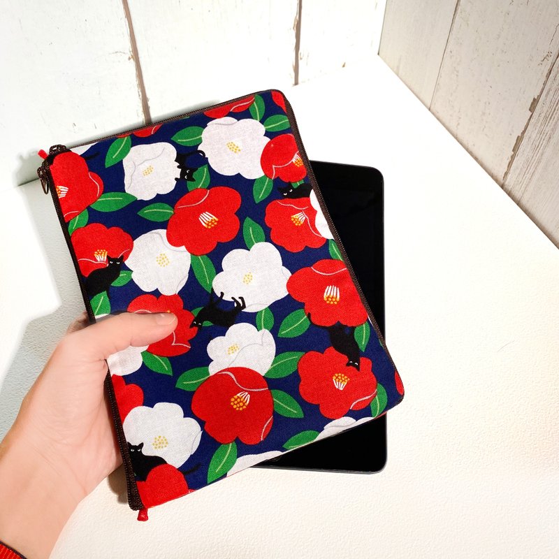 mini iPad storage bag (custom-ordered colors) produced to order* - กระเป๋าแมสเซนเจอร์ - ผ้าฝ้าย/ผ้าลินิน หลากหลายสี