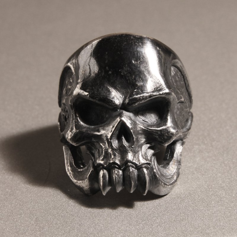 Vampire Skull Ring - General Rings - Silver 