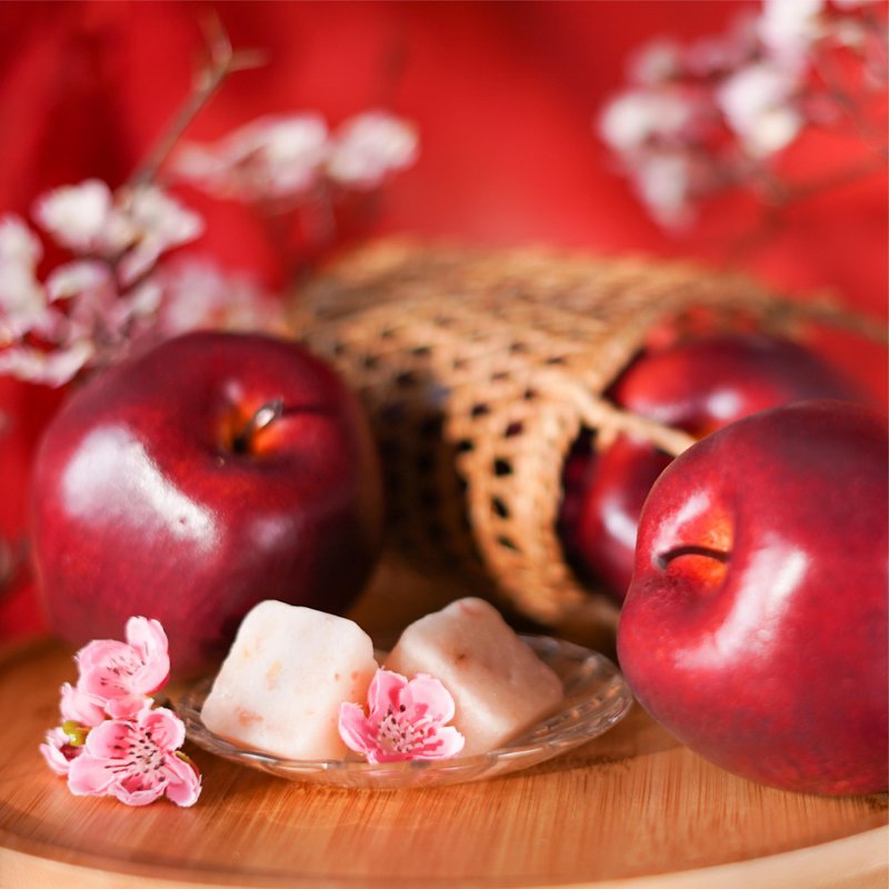 [Sakura Apple Blossom Fruit Brick] You can make flower and fruit tea with just one piece and you can see the petals and fruits - Tea - Other Materials Pink