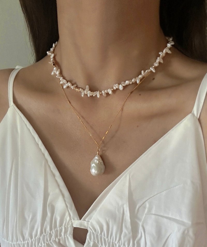 YuanPearl natural baroque two-layer bus pendant pearl necklace silver plated 18k gold necklace - สร้อยคอ - ไข่มุก ขาว