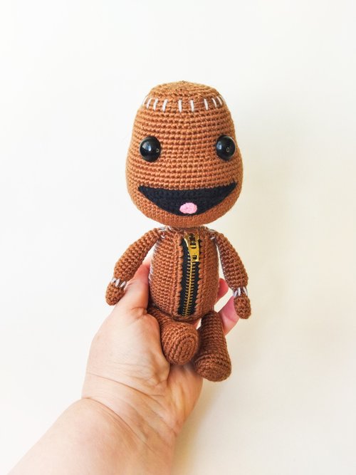 TatiStoreShop Sackboy鉤針圖案Pdf英文。 Amigurumi pdf圖案Sackboy玩具DIY