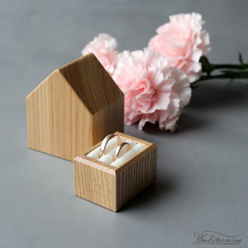 Double ring box for wedding ceremony, wooden ring bearer box, family keepsake - กล่องเก็บของ - ไม้ 