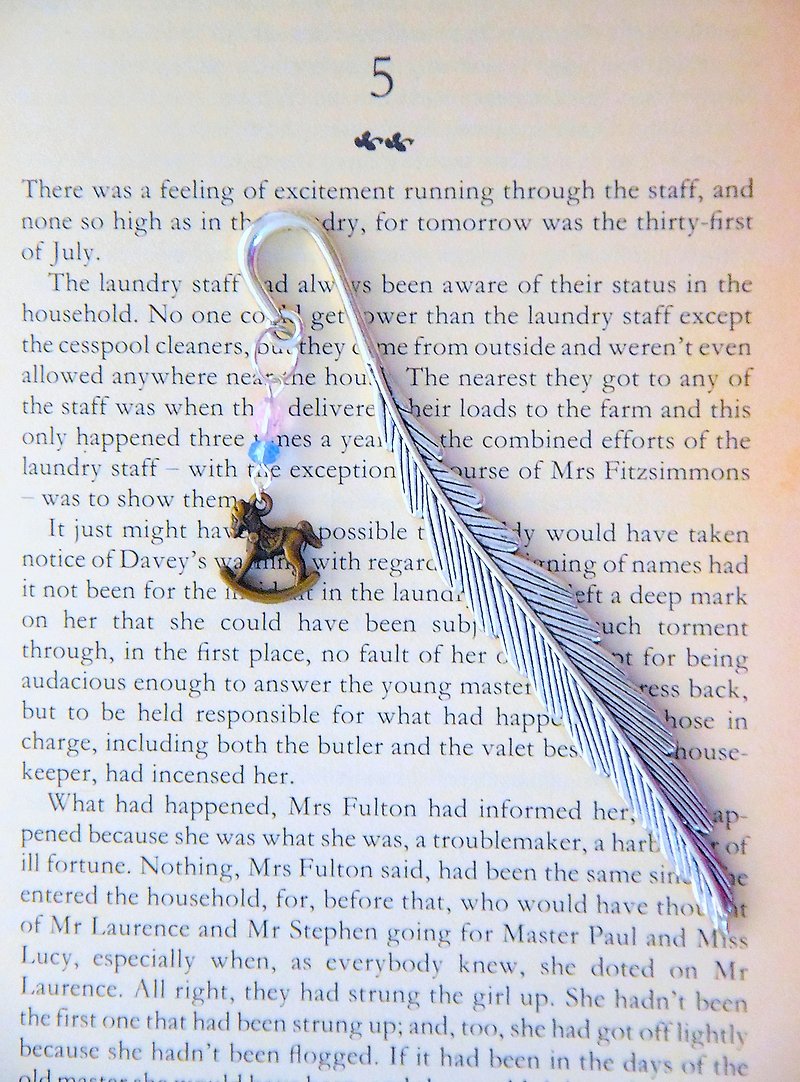 Cute Rocking Horse Silver Feather Bookmark - ที่คั่นหนังสือ - โลหะ 
