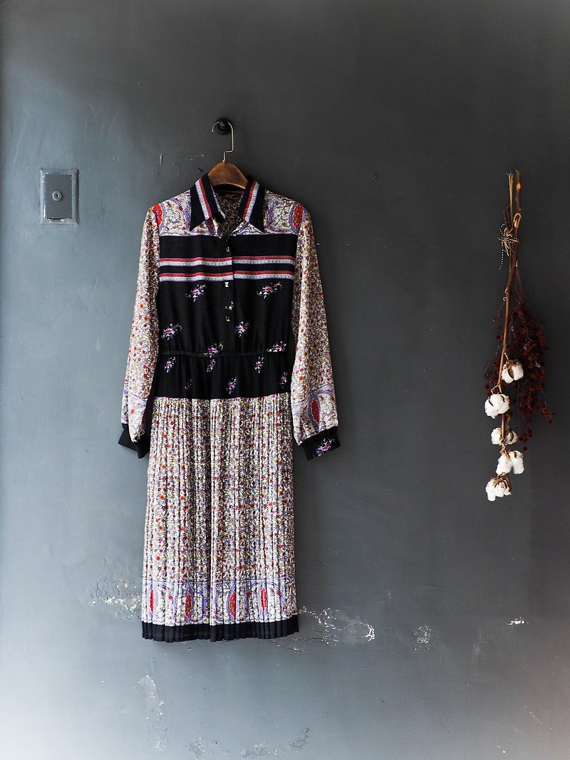 River Water - Shimane Youth Love Dating Dream Garden antique one-piece silk skirt dress overalls oversize vintage dress - ชุดเดรส - เส้นใยสังเคราะห์ หลากหลายสี