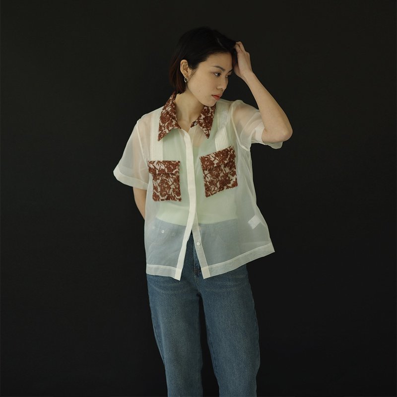 毛茸拼接真絲襯衫 真絲短袖上衣 絨熊質感拼接 - 女上衣/長袖上衣 - 絲．絹 白色