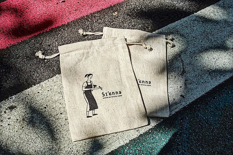 Sienna cotton Linen wildcard small pouch - กระเป๋าเครื่องสำอาง - ผ้าฝ้าย/ผ้าลินิน ขาว