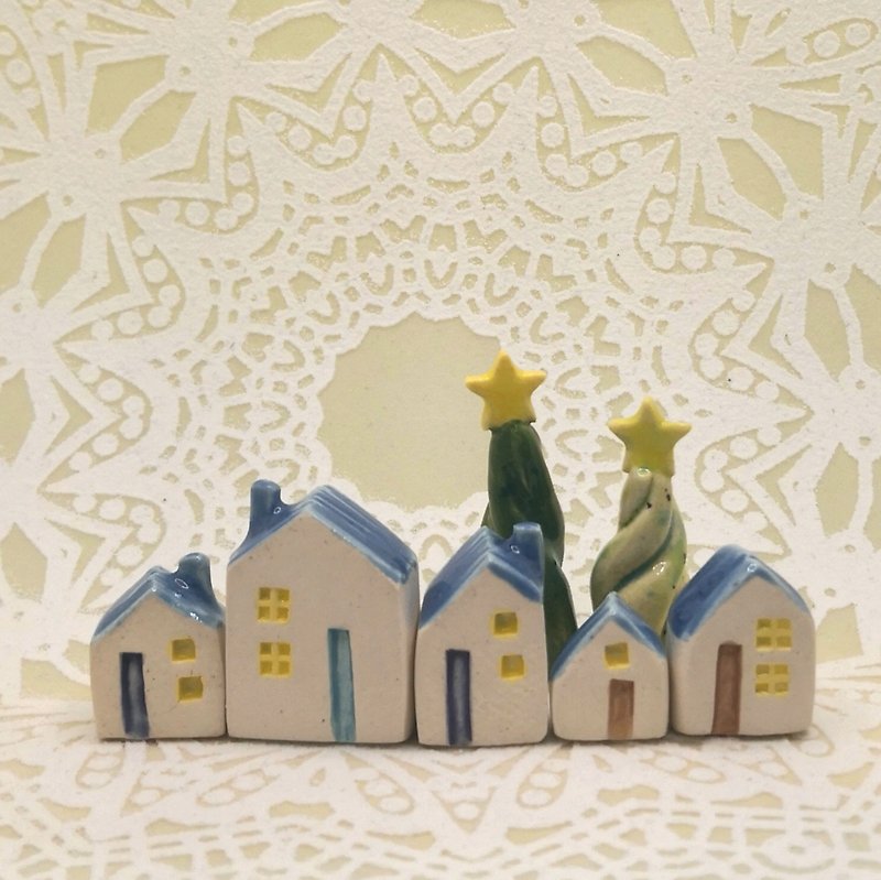 ドリームハウス-クリスマスハウスC9 - 置物 - 陶器 グリーン