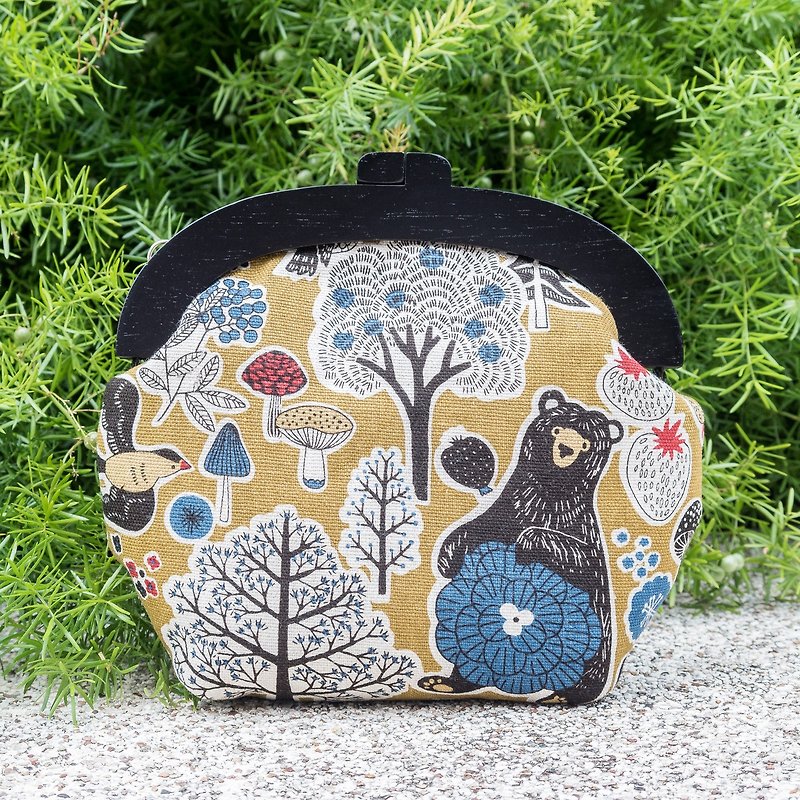 [There are bears in the colorful woods] Vintage black wooden gold bag - small section #随包# Cute - กระเป๋าแมสเซนเจอร์ - ผ้าฝ้าย/ผ้าลินิน สีเหลือง