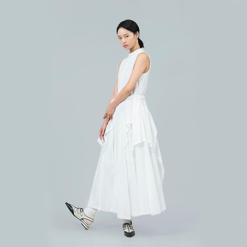 tan tan / 白色多層綁帶洋裝 - 連身裙 - 棉．麻 白色