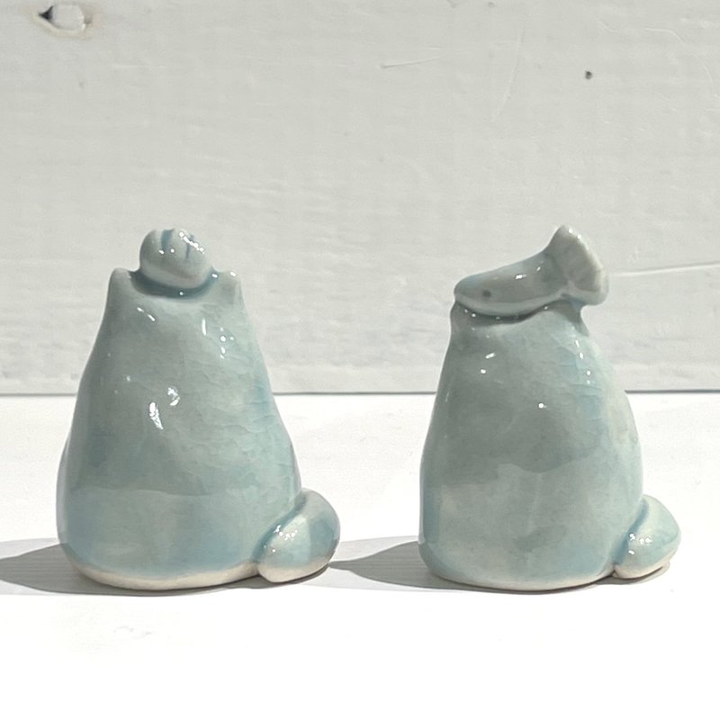 Little Cat Ring Holder - Items for Display - Pottery Green