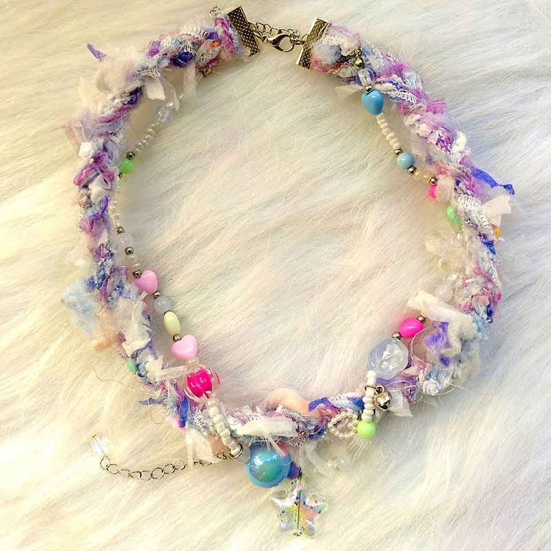 Hand mixed thread braided beaded star necklace - สร้อยคอ - วัสดุอื่นๆ 
