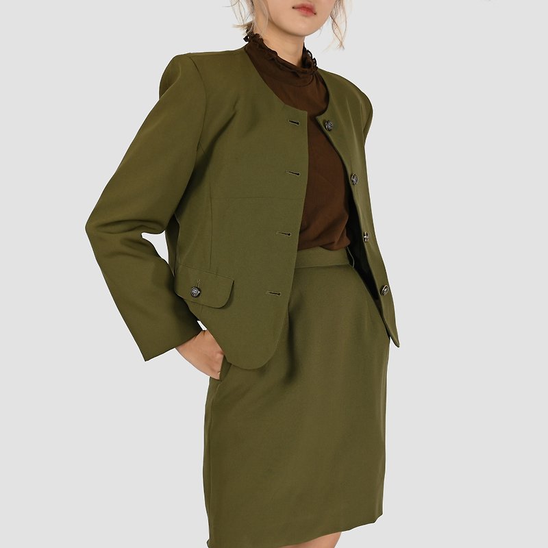 [Egg plant vintage] Matcha powder skirt vintage suit - Women's Blazers & Trench Coats - Other Man-Made Fibers Green