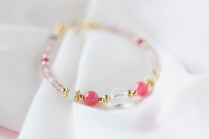 Doll dresses。Strawberry Quartz Rock Quartz Carnelian 14kgp Gemstone Bracelet - Bracelets - Crystal Pink