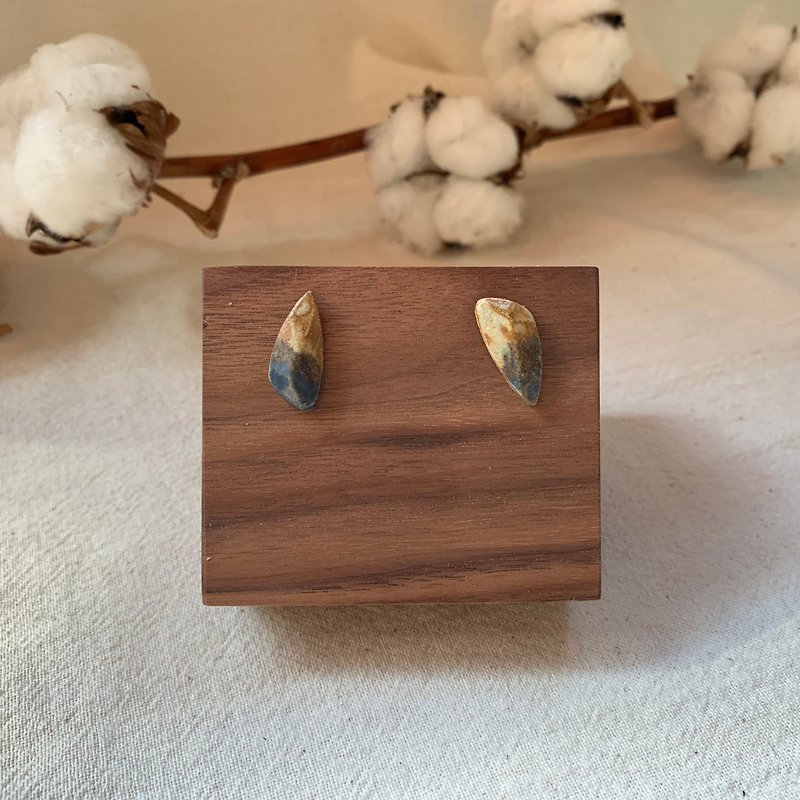 Clay a little edge earrings 6 - Earrings & Clip-ons - Pottery 