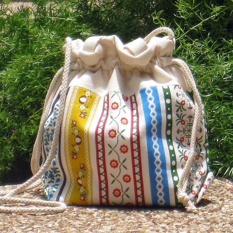 Silverbreeze 3-in-1 Shoulder/Slant Back/Hand Strap Bucket Bag (A19) - Drawstring Bags - Cotton & Hemp Multicolor