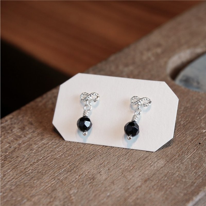 BR "Mini Department - twist bow black tourmaline" 925 Natural stone earrings Valentine's gift - Earrings & Clip-ons - Gemstone Black
