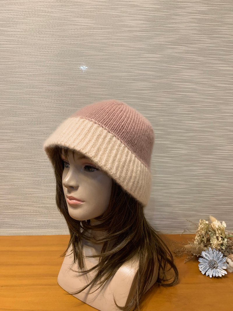 手工。漁夫毛線帽。米白+藕粉。瑞士進口克什米爾高檔線 - 帽子 - 羊毛 