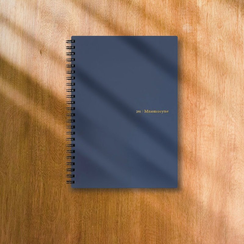 【Maruman】 Mnemosyne 軟皮7mm橫線筆記本 A5/深藍 (原廠正貨) - 其他 - 其他材質 藍色