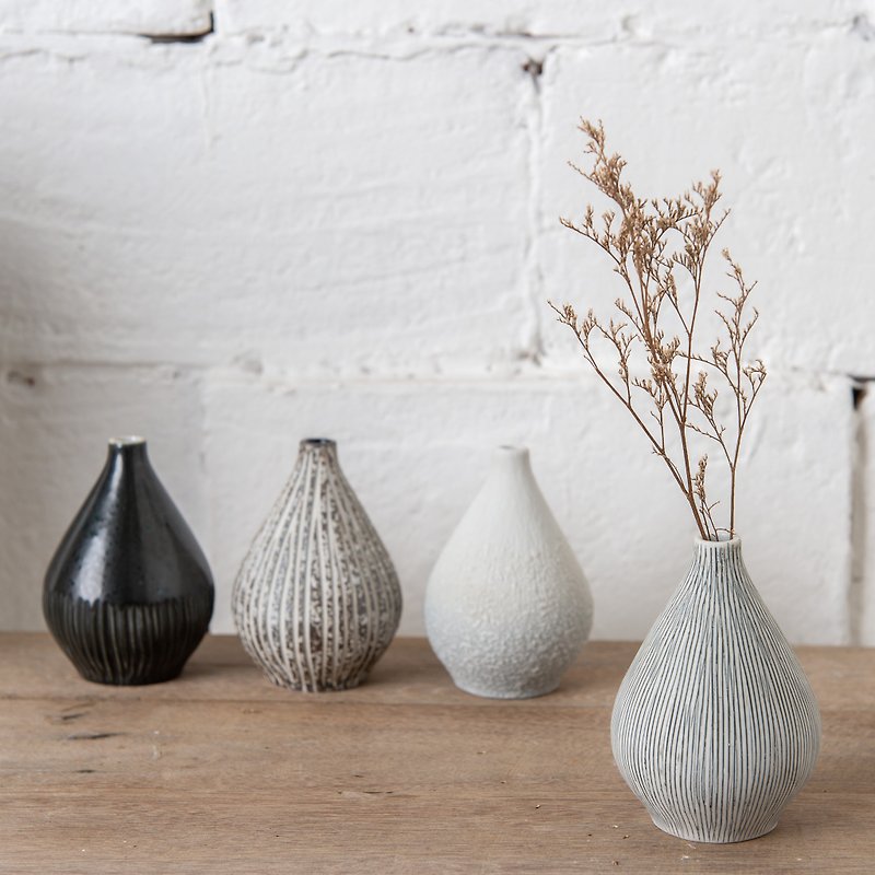 Modern ceramic vase, oval shape / 4 colors in total - Pottery & Ceramics - Pottery White