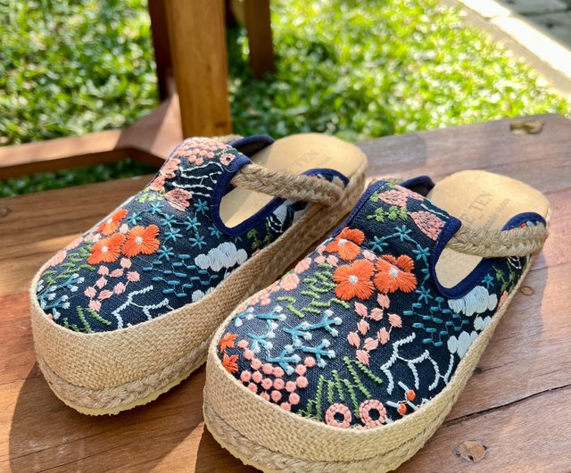 ポルトガルParfois★ショルダー 素敵にラテン世界 お花柄刺繍 Women's Clothing | Dresses, Tops & More | Parfois