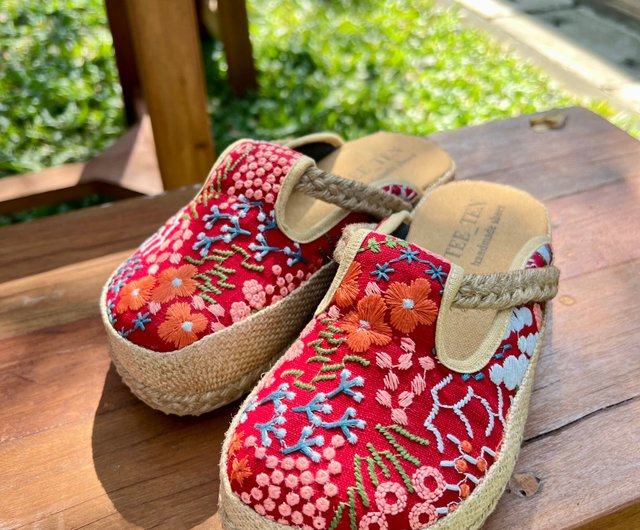 花刺繍サンダル - ハンドメイド - ショップ ladda21 サンダル