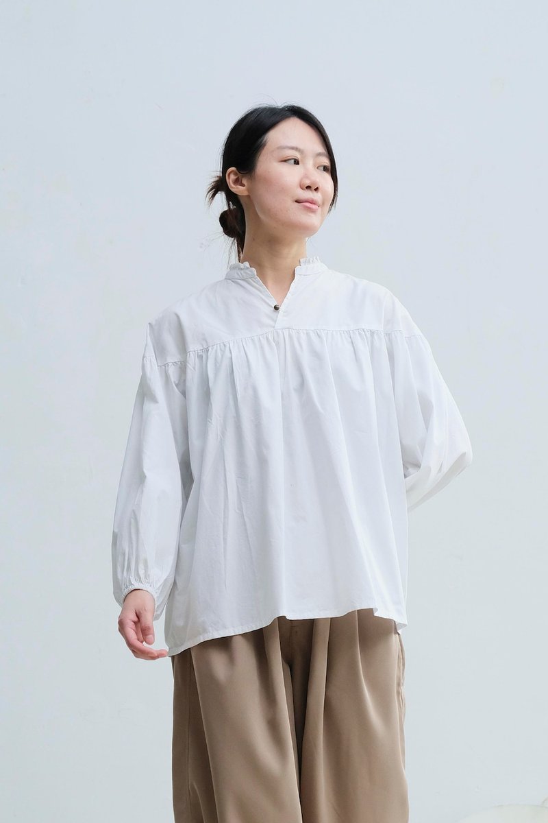 OMAKE.jp Puffy Sleeve Ruffle Collar Top PowaBlouse - White - Women's Tops - Cotton & Hemp White