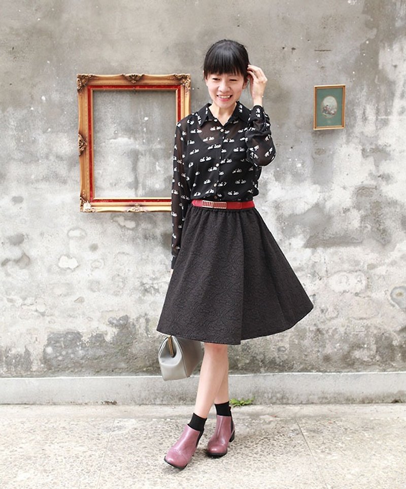 GT black lace elastic Yuanqun - Skirts - Cotton & Hemp Black