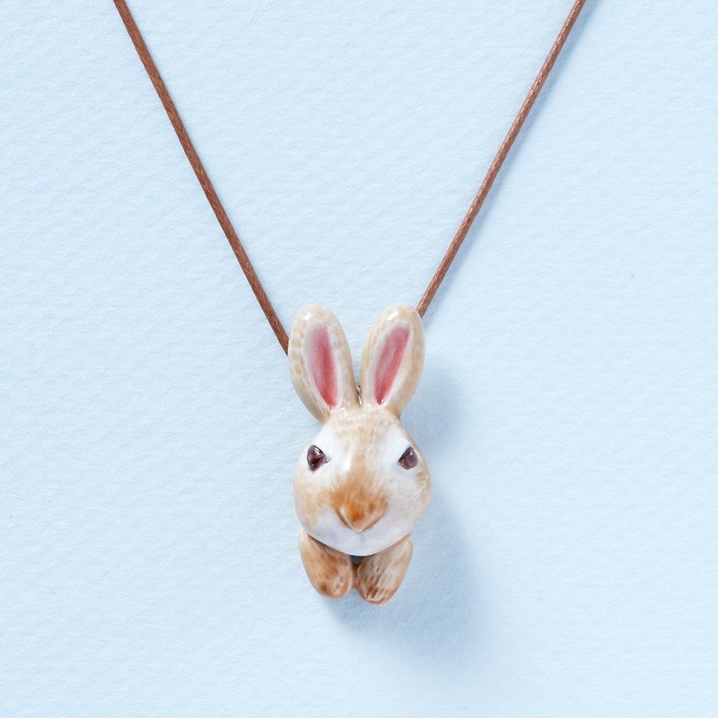 憐愛小兔－手工白瓷頸鏈 - 項鍊 - 瓷 卡其色