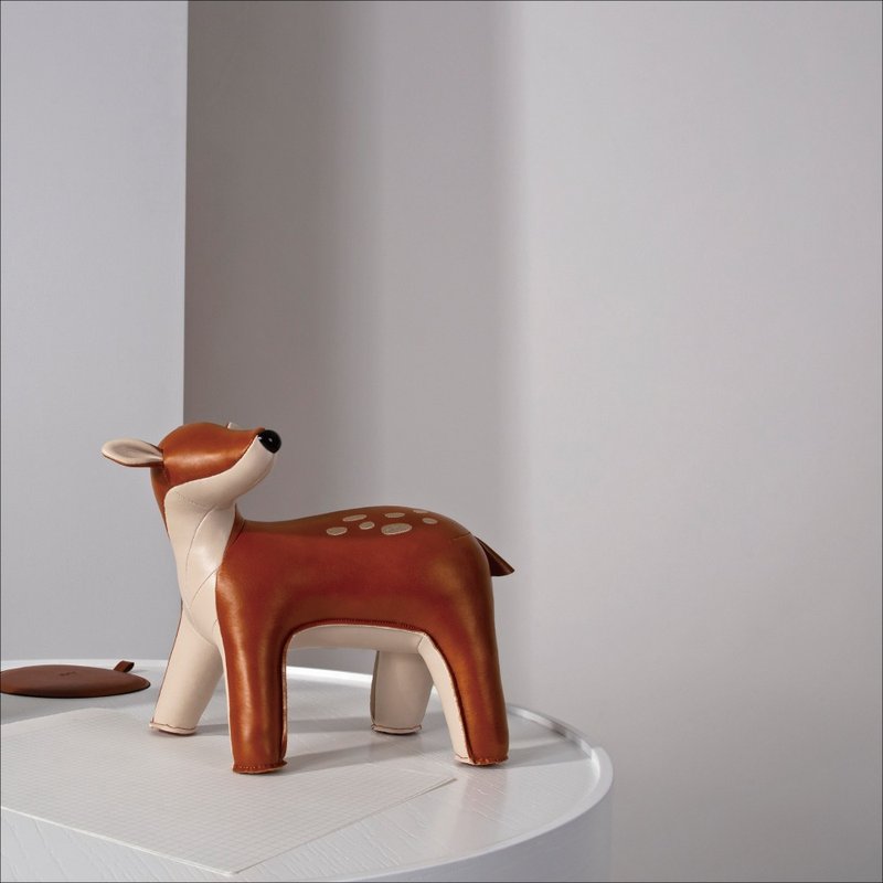 Gaze - Deer Luke - Bookend - Items for Display - Faux Leather Multicolor