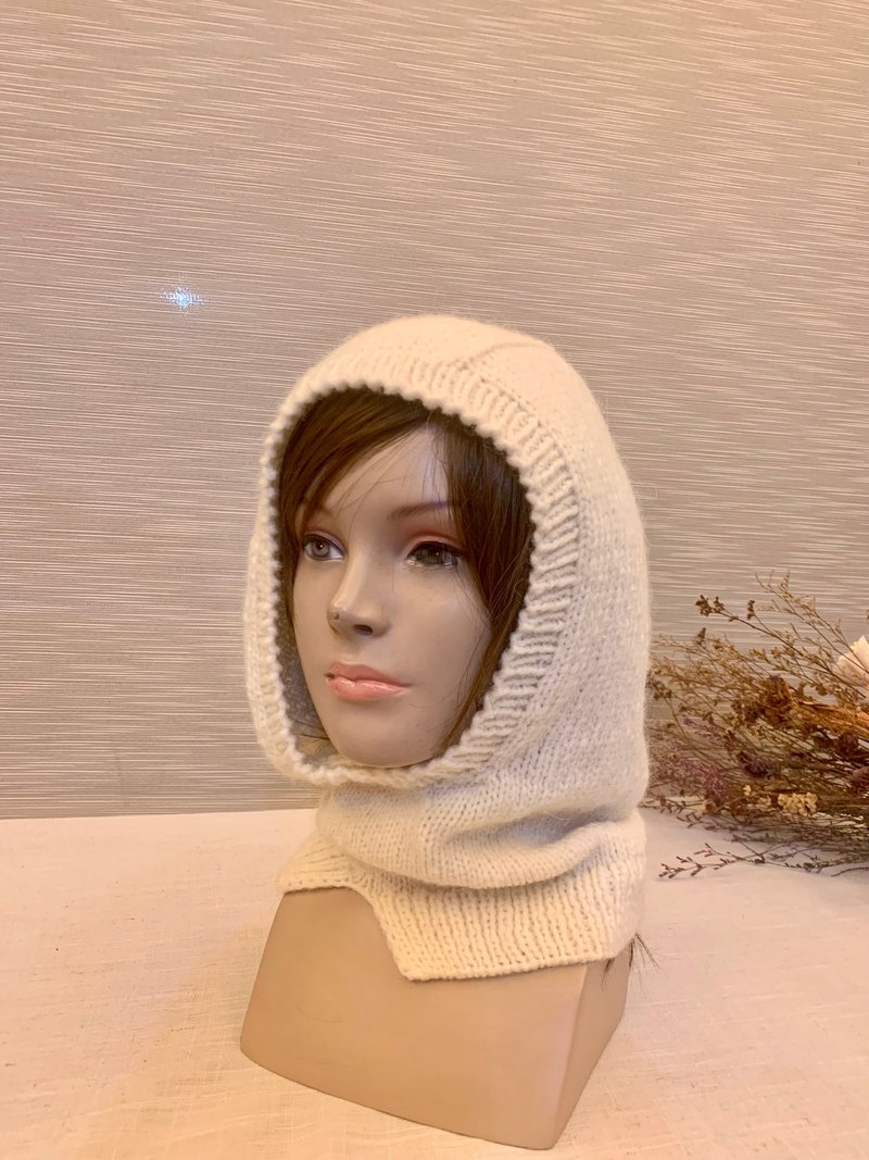 連帽圍脖。非常實用的巴拉克拉法毛線帽。米白。義大利線材。 - 帽子 - 羊毛 
