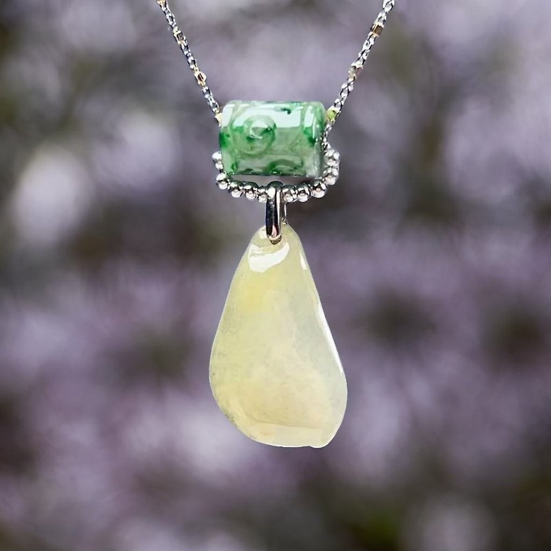 Ice yellow jadeite Fugua Passepartout necklace 925 sterling silver | Natural Burmese jadeite A goods | Gift giving - Necklaces - Jade Multicolor