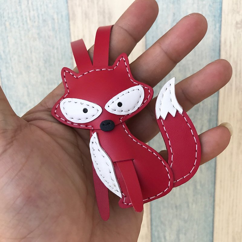 Healing small things red cute fox hand-stitched leather charm small size - พวงกุญแจ - หนังแท้ สีแดง