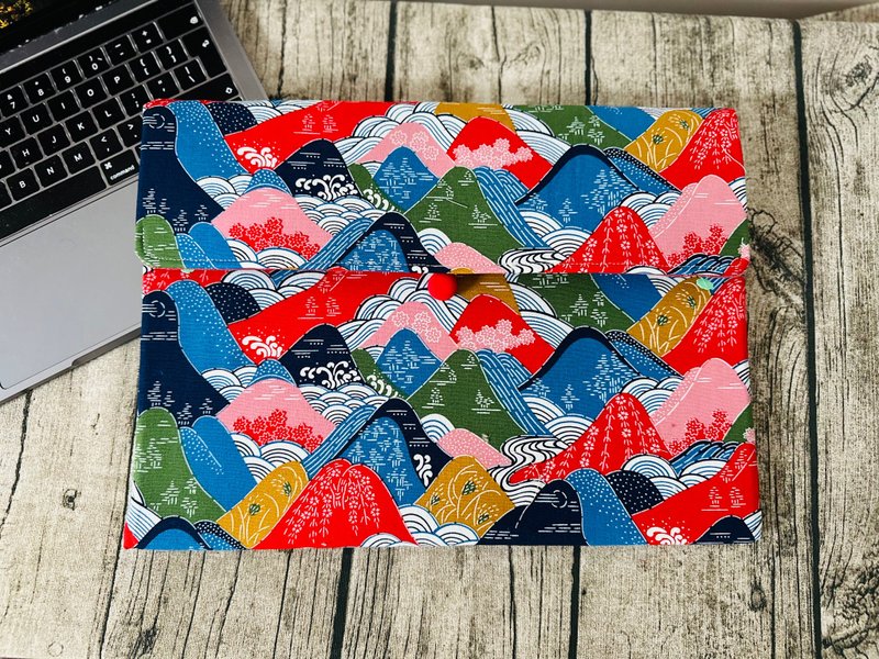 Handmade Color Japanese Mountain laptop sleeve protection case for switch kindle - Laptop Bags - Cotton & Hemp Multicolor