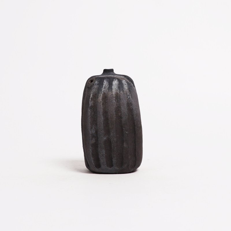 明芽窯 l 柴燒美國黑土刻紋硯滴小水滴 陶器 手作 H3 - 其他 - 陶 黑色