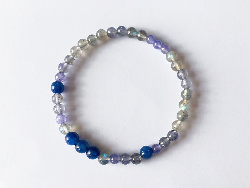 [Ofelia.] Customized Lycra Plexite x Cyanite x Cordierite x Danquan Stone Bracelet / Natural Stone. Crystal - Bracelets - Gemstone Blue
