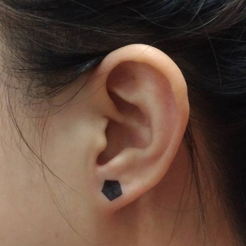 [Fantasy] Black pentagonal [pseudo] earrings/earrings 2.0 - Earrings & Clip-ons - Other Materials 