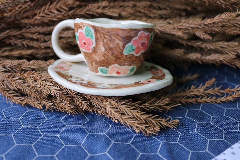 Ceramic set Cup plate brown flowers  - 花瓶/陶器 - 陶 咖啡色